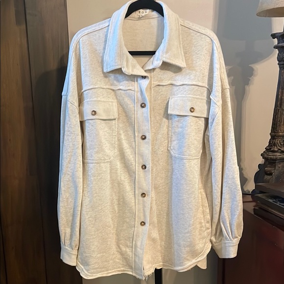 POL | Jackets & Coats | Pol Shacket Oatmealtan Buttonup Shirt Jacket Sz ...